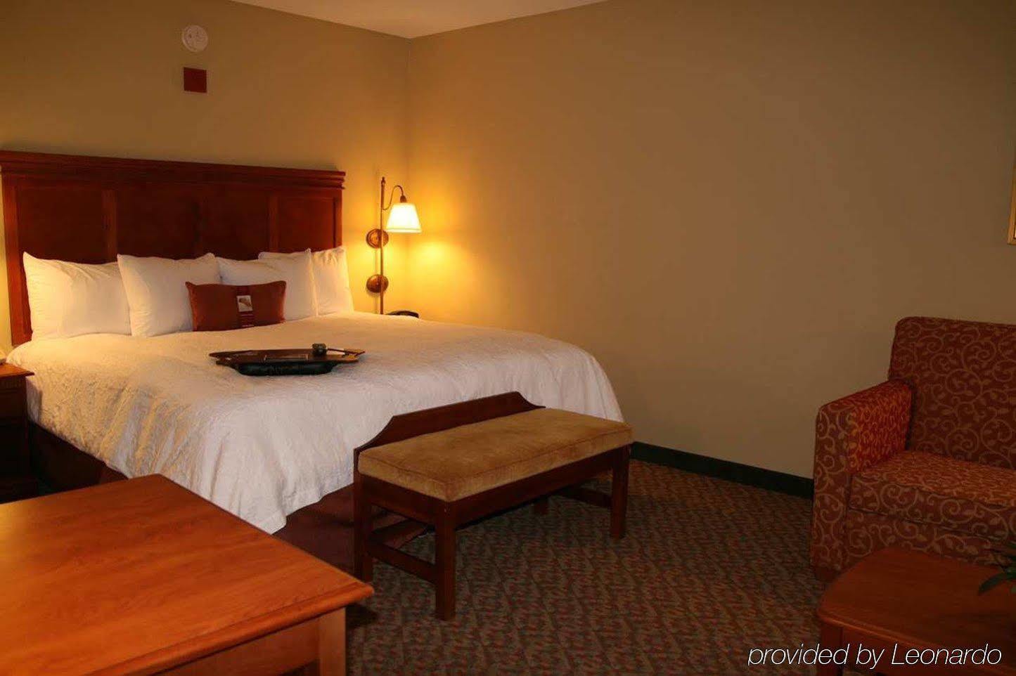 Hampton Inn Martin Стая снимка